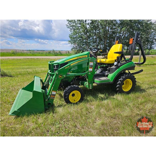 TRACTOR : 2018 John Deere 1025R : 4WD : Diesel 3pt Hitch : w/120R JD FEL