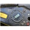 Image 10 : ZERO TURN MOWER : John Deere Z915B : 7IRON II : 60" Commercial Deck