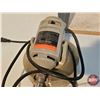 Image 3 : Black & Decker Hobby Router w/Router Table