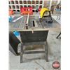 Image 5 : Rockwell 9" Table Saw c/w Face Shield