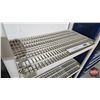 Image 3 : Shelving Unit (Plastic) (6ft H x 3ft W x 18"D)