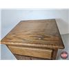 Image 6 : Oak End Table (20"H x 20"W x 18"D)