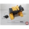 Image 6 : (2) Cordless Air Pumps (12v Battery Operated) - Tire Pump - Inflatable Pump