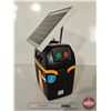 Image 3 : "Gallagher" Portable Battery Fence Energizer B100 (Un-used / No Battery) (Measures: 24"H)