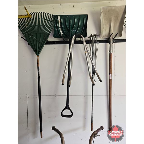 Long Handle Yard Tools with Ext Ladder Stand Offs