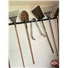 Image 1 : Long Handle Yard Tools with Ext Ladder Stand Offs