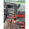 Image 13 : GRAIN TRUCK : 1974 GMC C5000 : 2-Ton : 12ft Box & Hoist