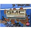 Image 20 : GRAIN TRUCK : 1974 GMC C5000 : 2-Ton : 12ft Box & Hoist