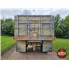 Image 6 : GRAIN TRUCK : 1974 GMC C5000 : 2-Ton : 12ft Box & Hoist