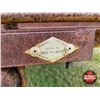 Image 12 : DIAMOND Chaff Wagon : Box Measures (73-1/2" x 99")