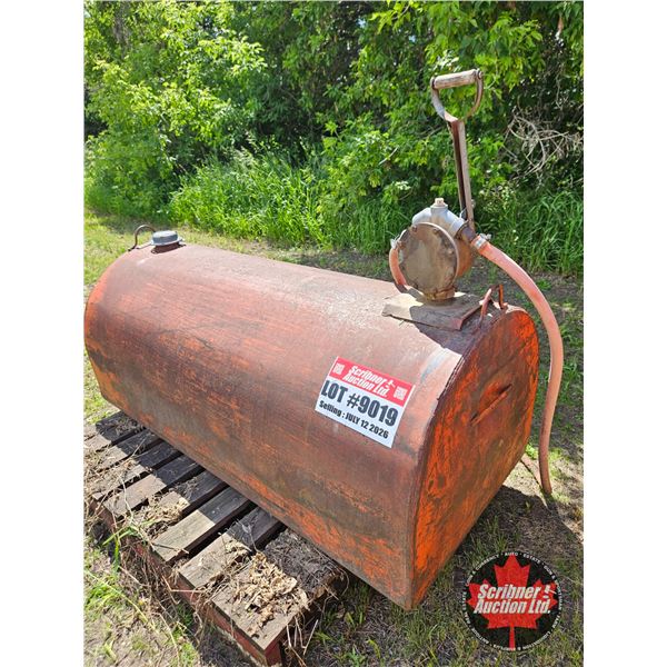 150 Gallon Tidy Tank w/Hand Pump (675Litre)