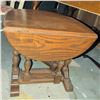 Image 6 : Oak Gate Leg Drop Leaf End Table