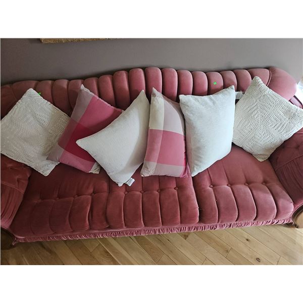 Decorative Throw Pillows