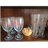 Image 1 : Glassware Set With Decorative Bread Keepsake