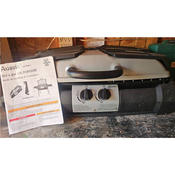 Aussie Model 205 Portable Gas Grill