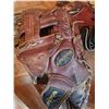Image 3 : Sports Glove Lot and Badminton Racket