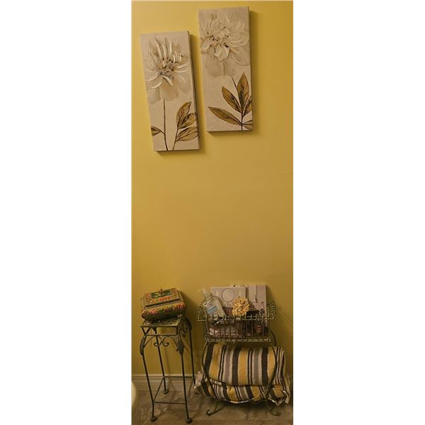 Bathroom Decorative Accessories Lot