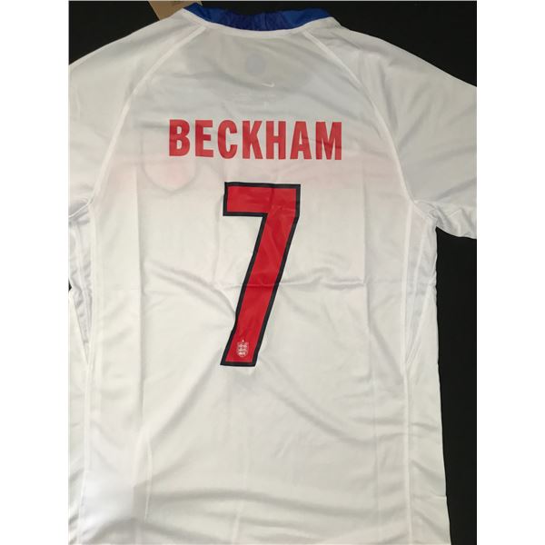 NEW WITH TAGS DAVID BECKHAM ENGLAND SOCCER JERSEY