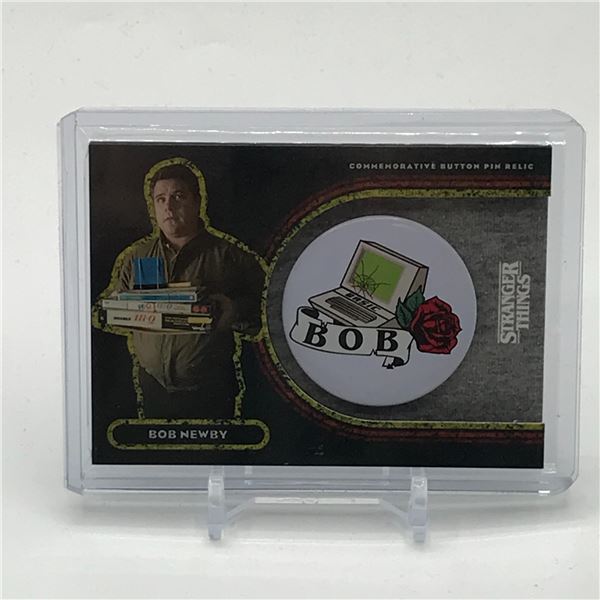 TOPPS NETFLIX STRANGER THINGS BOB'S COMPUTER PATCH TRADING CARD