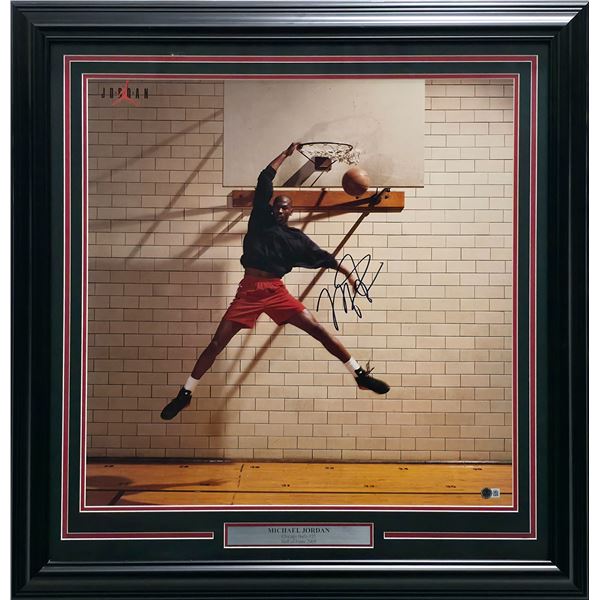 MICHAEL JORDAN SIGNED AND FRAMED 1986 FLEER BLOW UP TRADING CARD - UPPER DECK COA