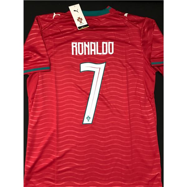 NEW WITH TAGS CHRISTIANO RONALDO PORTGUAL SOCCER JERSEY