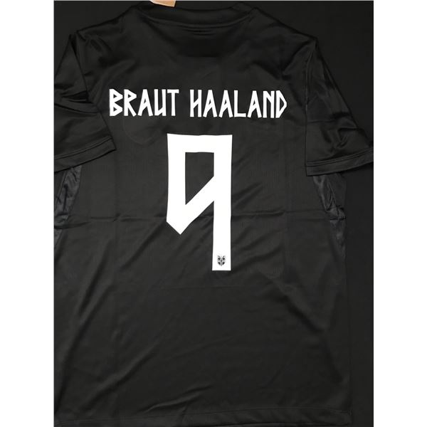 NEW WITH TAGS ERLING HAALAND SOCCER JERSEY