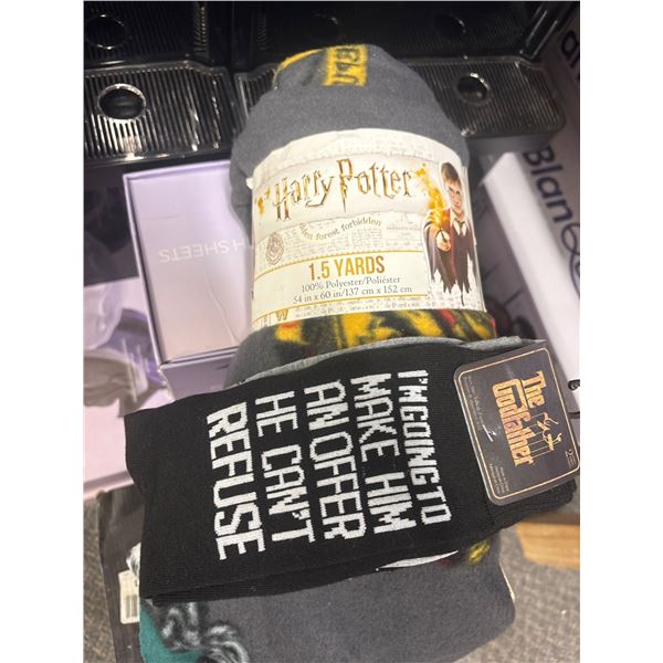 Harry Potter Fleece Blanket & Godfather Socks Set