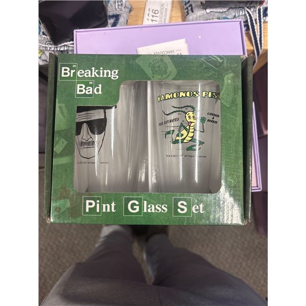 Breaking Bad Pint Glass Set - Heisenberg & Vamonos Pest