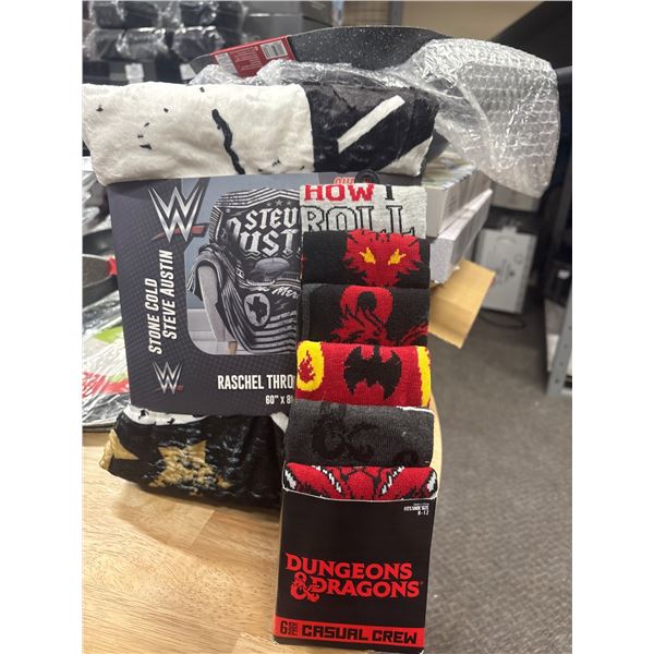 WWE Stone Cold Steve Austin Raschel Throw & Dungeons & Dragons Socks Set