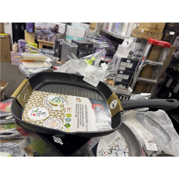Brand New Diamante Grill Pan 28x28cm| Made in Italy