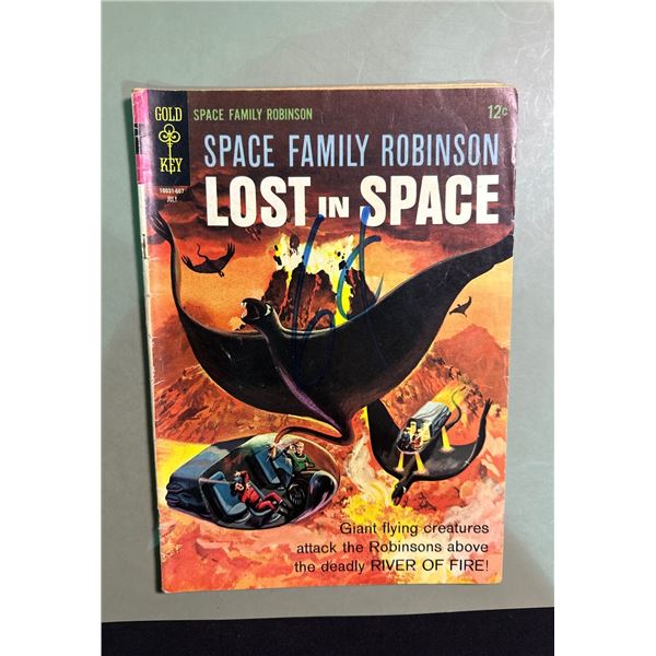 Lost in Space #17 (1966) Signed Comic
