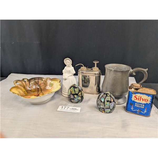 A Nice Vintage Home Décor Lot