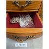Image 4 : An Old Jewelry Box Filled with Good Quality Useable Jewelry