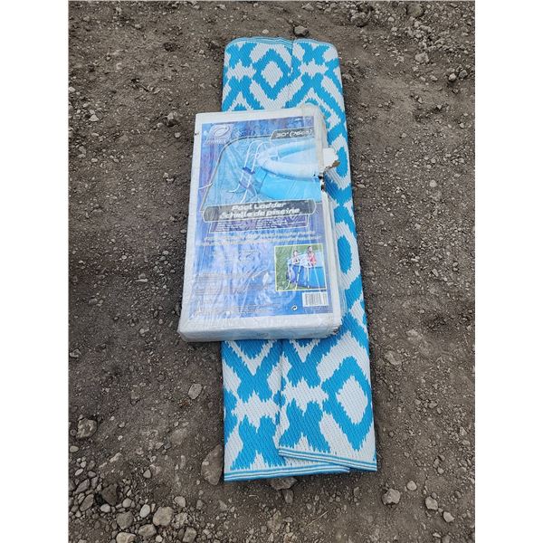 Hydroforce 30" Pool Ladder and 60x80" Outdoor Area Carpet