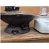 Image 3 : Home Convenience Lot! - Chopper, Wok, Humidifier and Cordless Phones