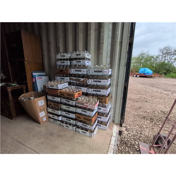 Very Large Lot Of 500+ Mason Jars With Lids