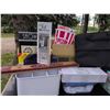Image 2 : Craft and Home Lot Assortment
