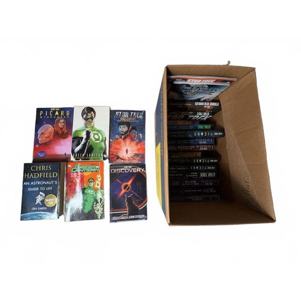 Star Trek and Sci-Fi Books Lot