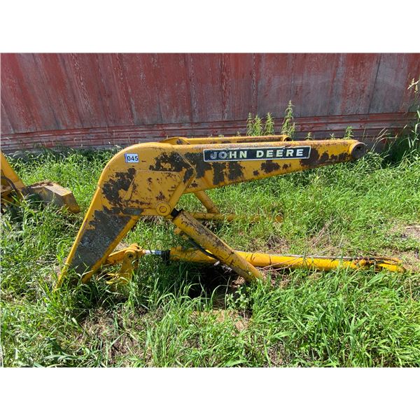 JD 740 industrial loader, 94 inch bucket & hyd. controls