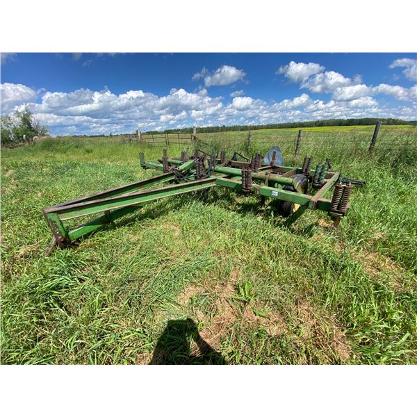 JD 14ft Deep tillage, c/w bar tines & hyd ram