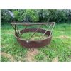 Image 2 : Round bale feeder