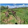Image 2 : Single btm breaking plow on steel wheels