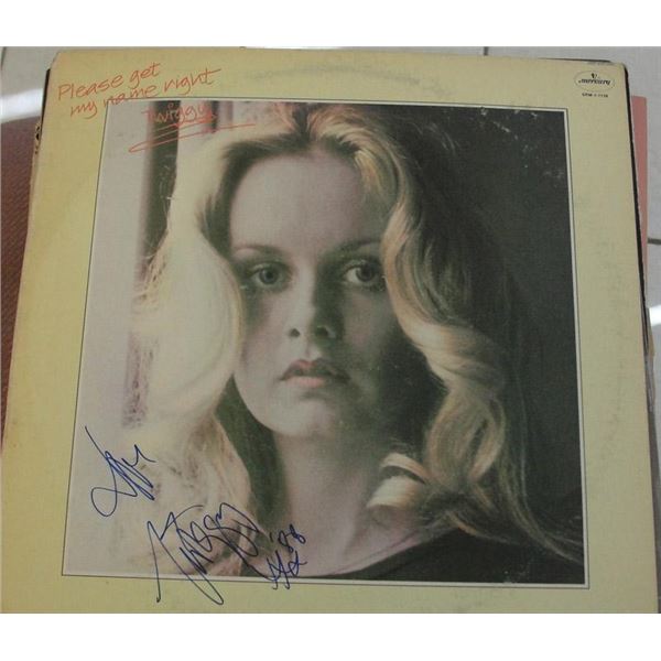 Twiggy Please Get My Name Right signed album