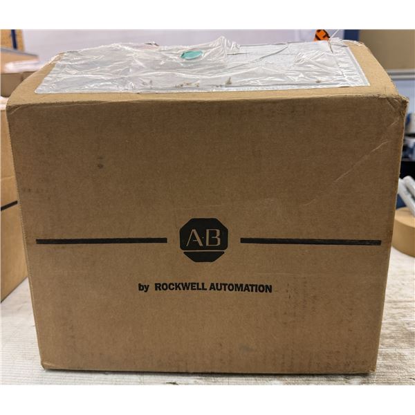 Allen Bradley #VPL-B0752E-WK14AA Servo Motor
