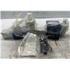 Image 1 : (2) Rexroth #R900617372 Valves