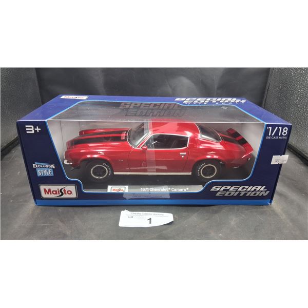 NIB 1:18 Scale die cast  71 Camaro