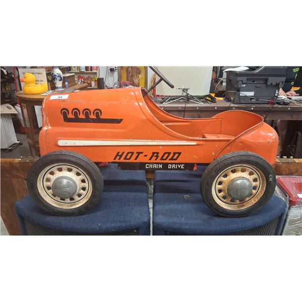 Very nice early 60s Garton open wheel racer chain drive pedal car, 34" missing chain and 2 hubcaps