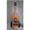 Image 1 : Vintage guitar with designs