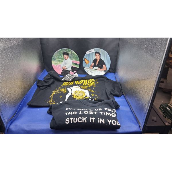 Elvis Presley collectible lot, inc t-shirt with tags and plates