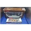 Image 1 : NIB L Scale Lionel train car & O Scale car